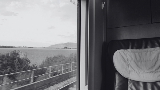 鄭州,倉央嘉措與我:那些關於愛與救贖的記憶。